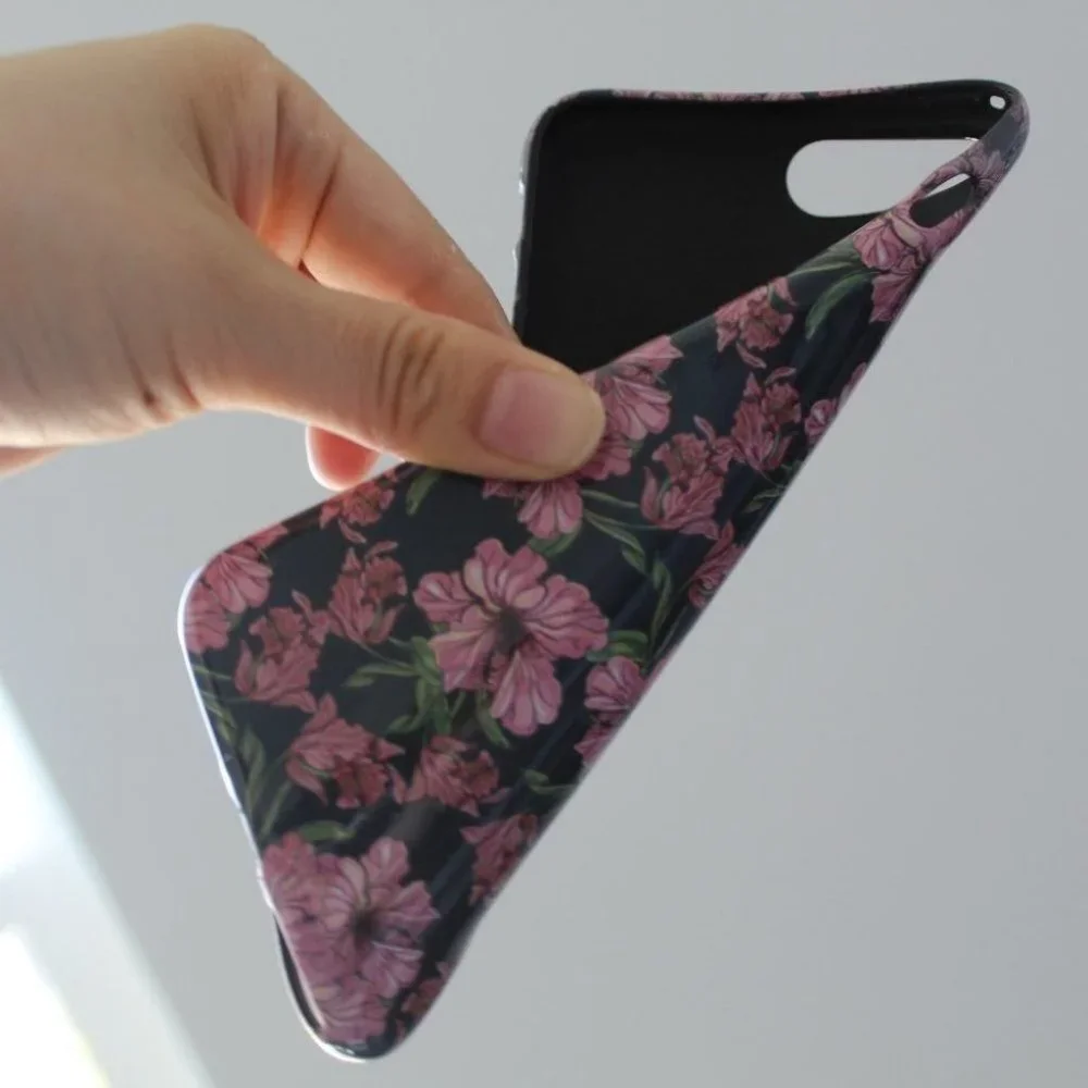 NEW iPhone XR Floral case